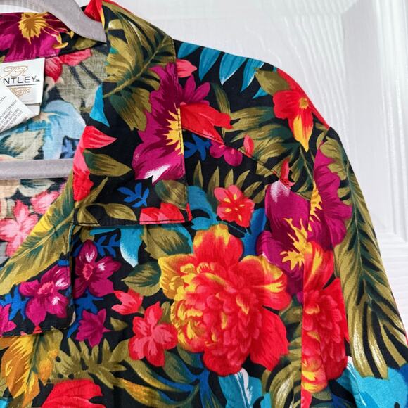 Bentley Women's Floral Button Down Short Sleeve Top Size 20W - Picture 5 of 16